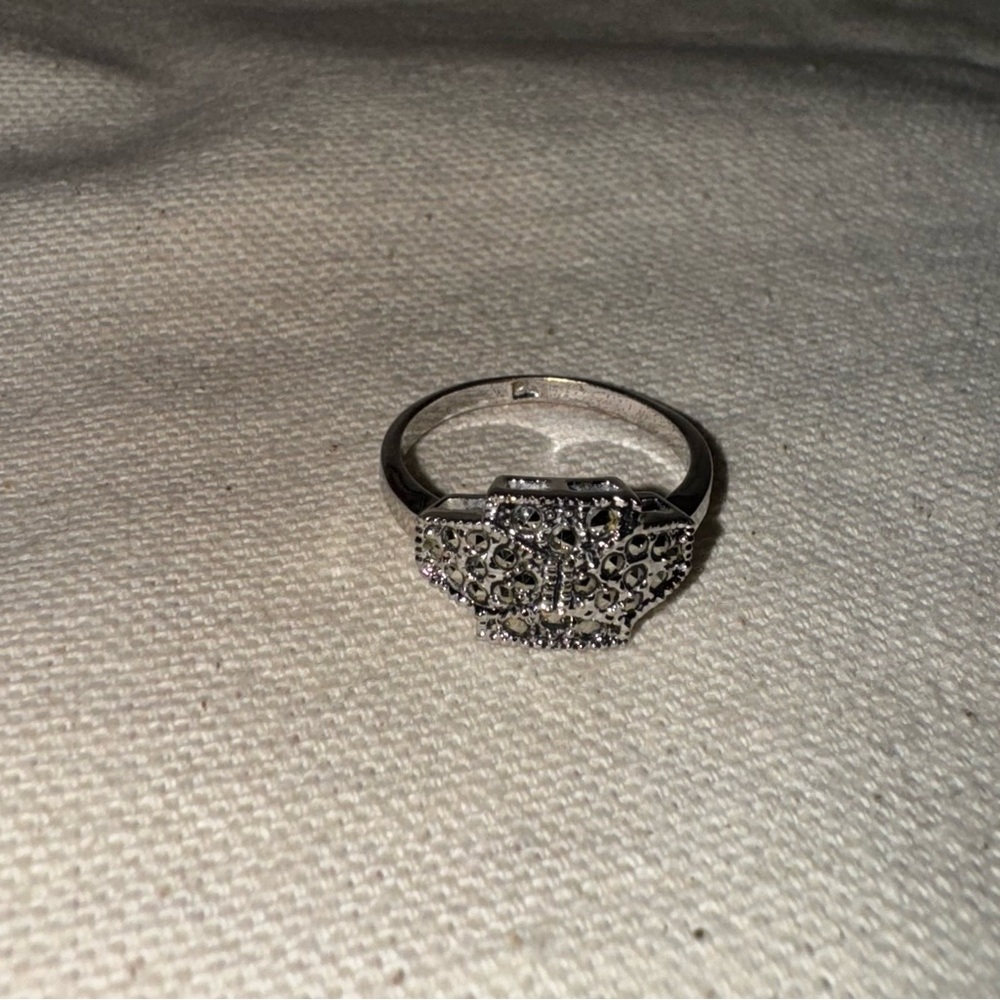 Park Lane Marcasite & Tone Ring sz 10